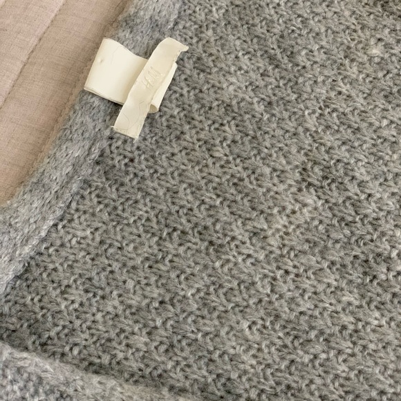 H&M Cardi - Picture 4 of 5